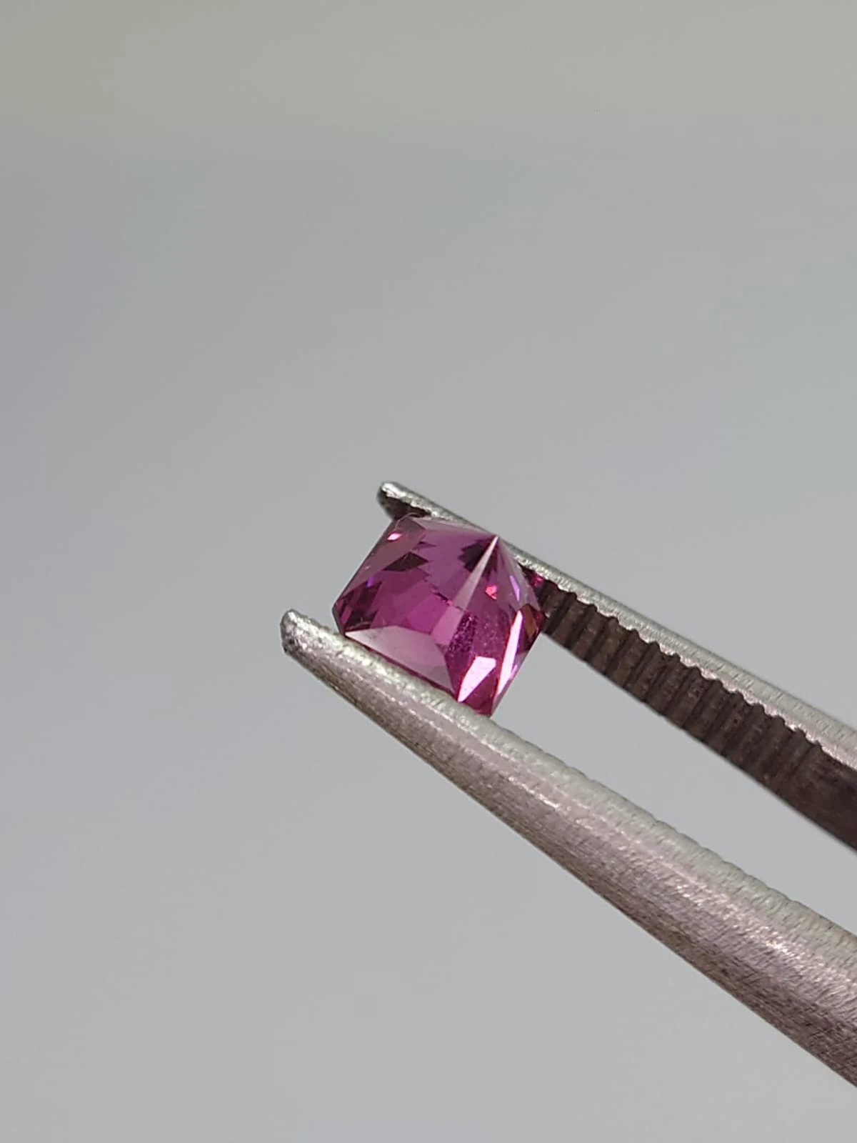 0.8ct Untreated Natural Pinkish Umbalite Garnet from Tanzania — view 5